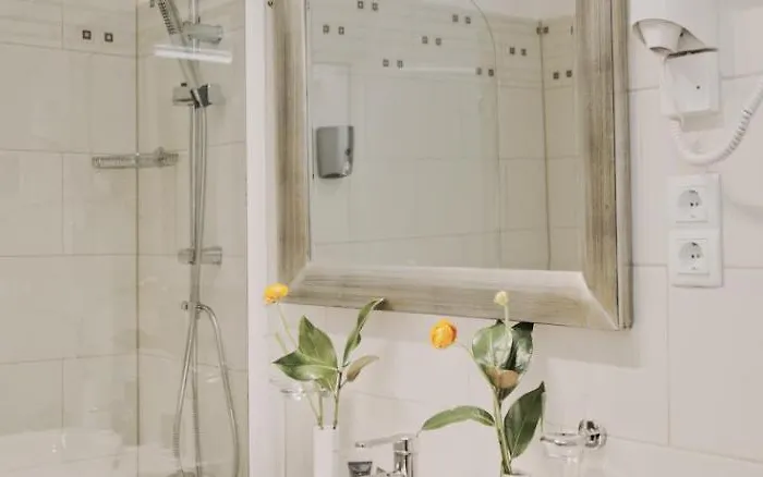 Carlton Boutique Hotel - New Opening Hotel Wenen